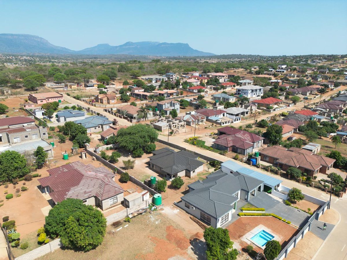 GCRO (@gcr_observatory) on Twitter photo Join the Global Urban Theory Lab online course: Extended & Displaced Urbanisation.
📍 Learn from Gauteng City-Region (15M+ people)
🎓 Developed by @UCL & <a href="/WitsUniversity/">Wits University</a>
🔍 Dive into urban theory from a South African lens
More info below 👇futurelearn.com/courses/global… Join the Global Urban Theory Lab online course: Extended & Displaced Urbanisation.
📍 Learn from Gauteng City-Region (15M+ people)
🎓 Developed by @UCL & <a href="/WitsUniversity/">Wits University</a>
🔍 Dive into urban theory from a South African lens
More info below 👇futurelearn.com/courses/global…