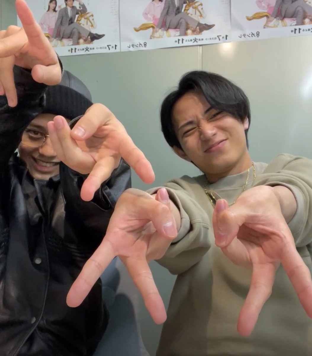 ぴ tweet media