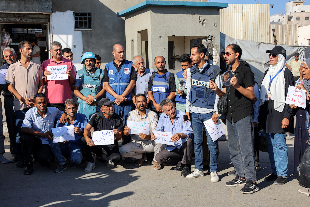 La agencia de noticias AFP alerta de que «sin una intervención inmediata, los últimos reporteros en Gaza van a morir» naiz.eus/eu/info/notici…