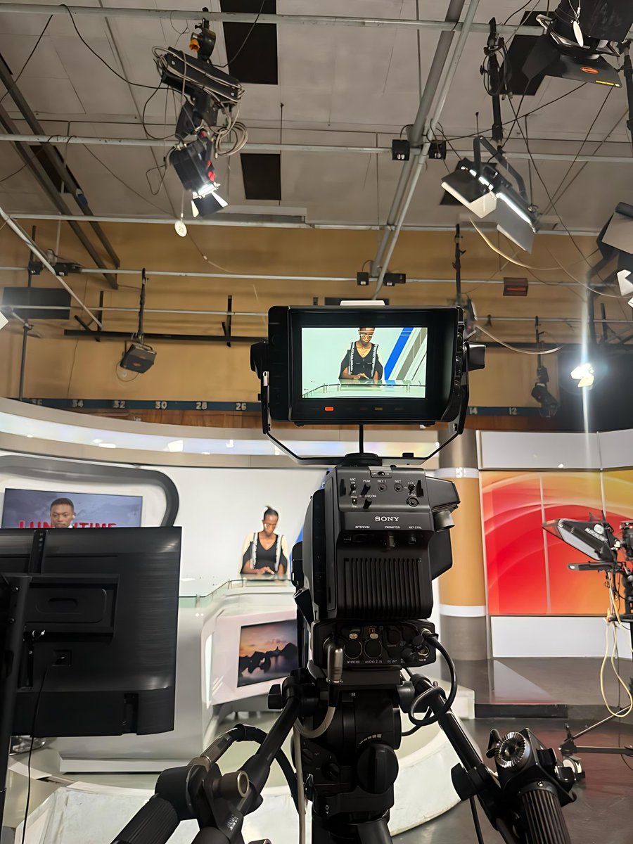 🎙 Vanessa, our Head of Programs at YSK, featured  <a href="/KBCChannel1/">KBC Channel 1 News</a>  yesterday!
She discussed how #AI and emerging tech trends are being incorporated into education as part of the 60% #STEM transition initiative.
Watch the interview here - youtube.com/watch?v=APmvRv…
#STEM #AI #YSK2025.