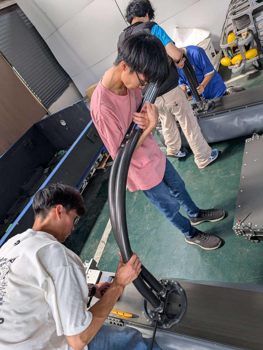 OUXT Polaris tweet media