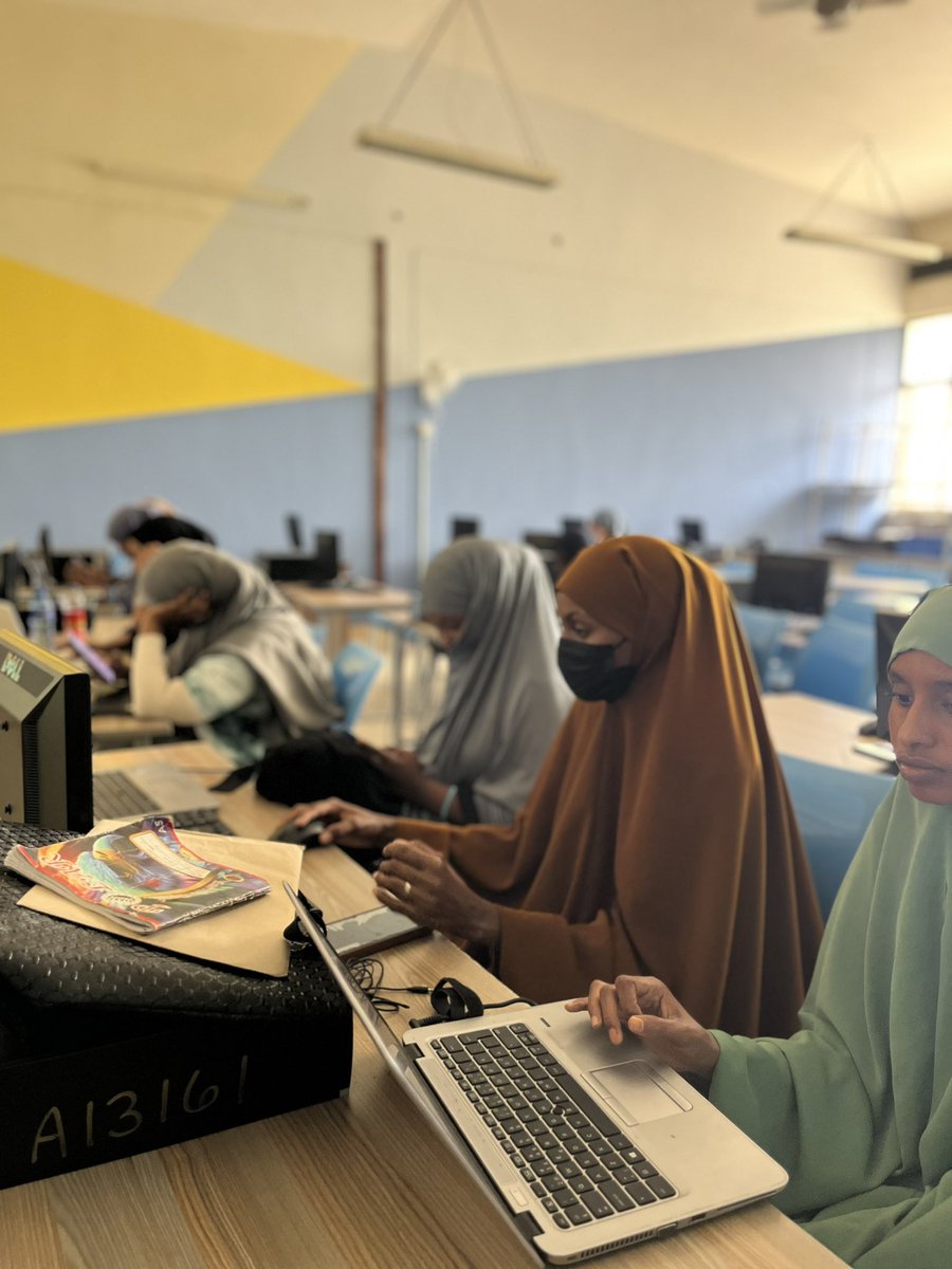 NIEhub's tweet image. Through the #AjiraForShe internship program, we are offering young women a platform to grow, lead, and thrive in the digital space.
These interns are proof that when youth are given a chance, they soar
#TechWithPurpose #YouthPower #DigitalSkills #GarissaRising
