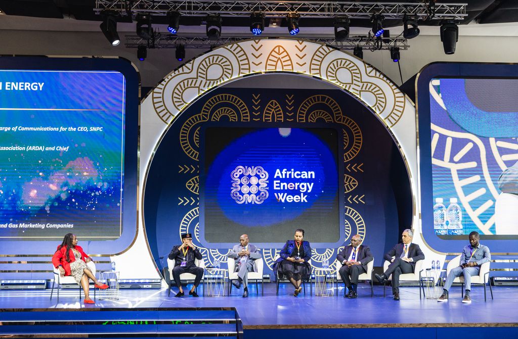 Real_AEW's tweet image. Join thousands of delegates at #AEW2025 for this high-impact session, ‘Financing Upstream Projects for Domestic Energy Security’ — where industry leaders unpack innovative solutions to unlock investment and secure Africa’s energy future.
Securing Africa’s Energy Future through…