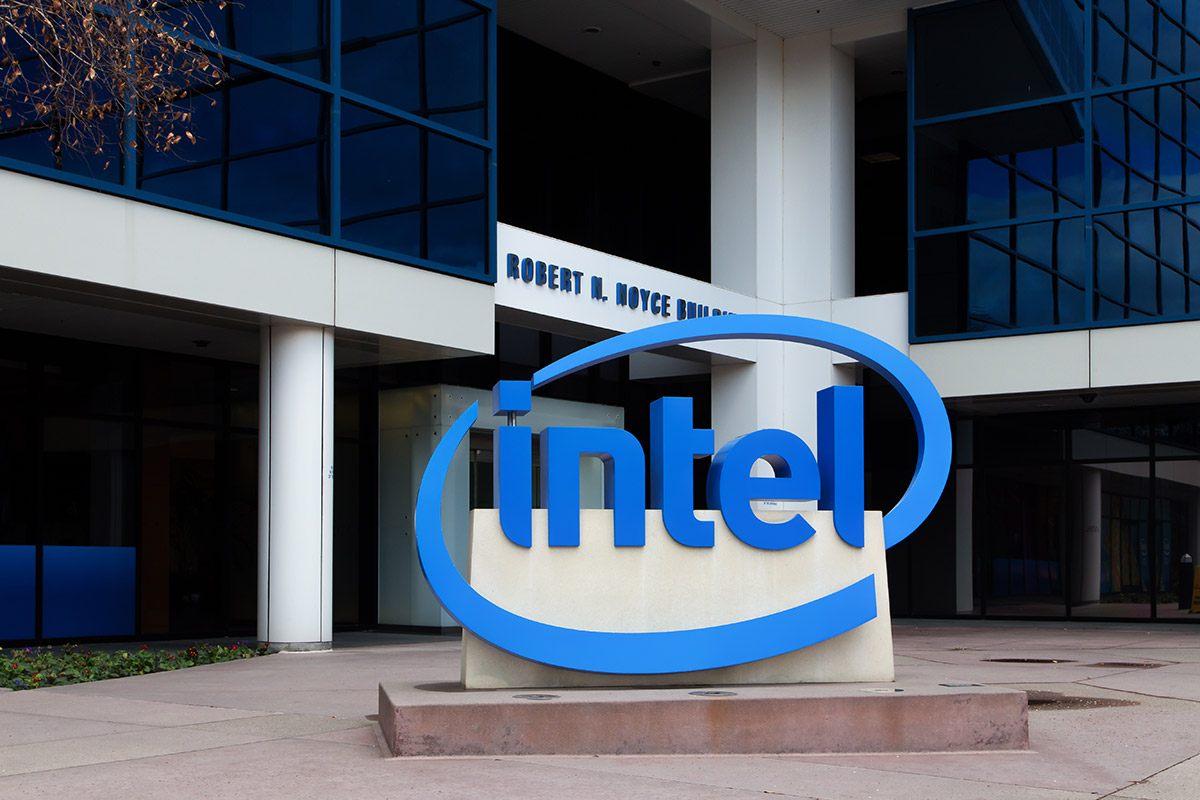 ICTbusinessinfo's tweet photo. NAKON DESET GODINA

Intel zbog rigoroznih mjera štednje najavio gašenje Clear Linuxa https://t.co/1jldML92T6 #ictbusiness #tehnologija #telekomunikacije #intervjui #reportaze #analize #linux #distribucija #Intel #ClearLinux https://t.co/fDa4FXckuU