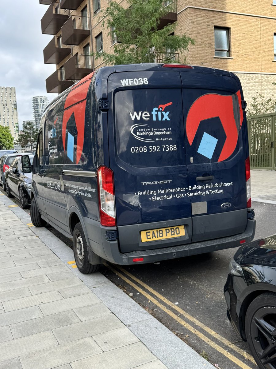 MattLismore's tweet image. Hi @lbbdcouncil - once again your WeFix vans are parked illegally in our estate.
You aren’t the emergency services - pls take action.
Reminder - this council places these fines into our service charges - they’re literally creating income for themselves.