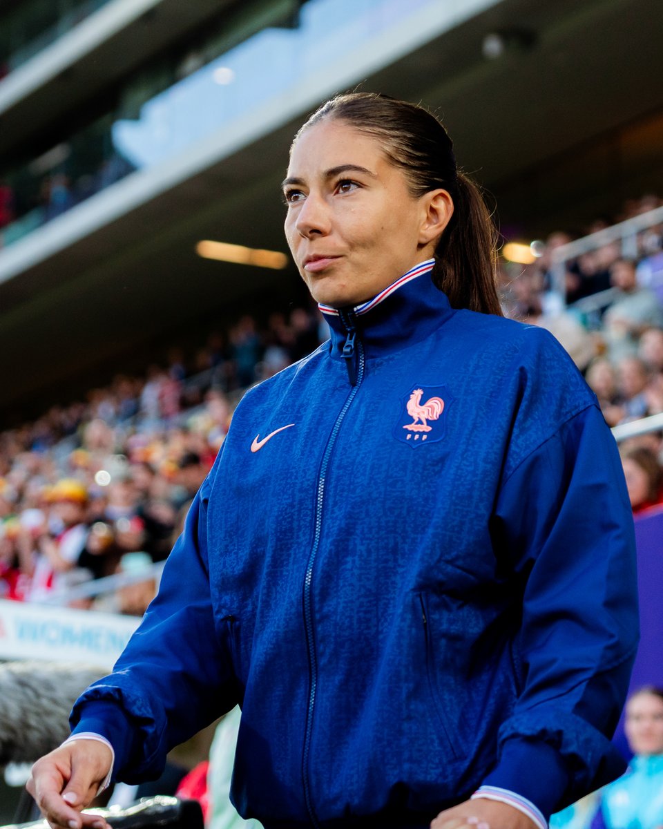 PFC_feminines's tweet image. L’aventure s’arrête aux portes des demi-finales pour l’Équipe de France dans cet Euro.

Le Paris FC tient à féliciter ses Parisiennes Clara Mateo, Melween Ndongala et Lou Bogaert pour leur parcours et leurs performances dans cette compétition 👏💙

🔵⚪️ #CertifiéParis #Parisfc…
