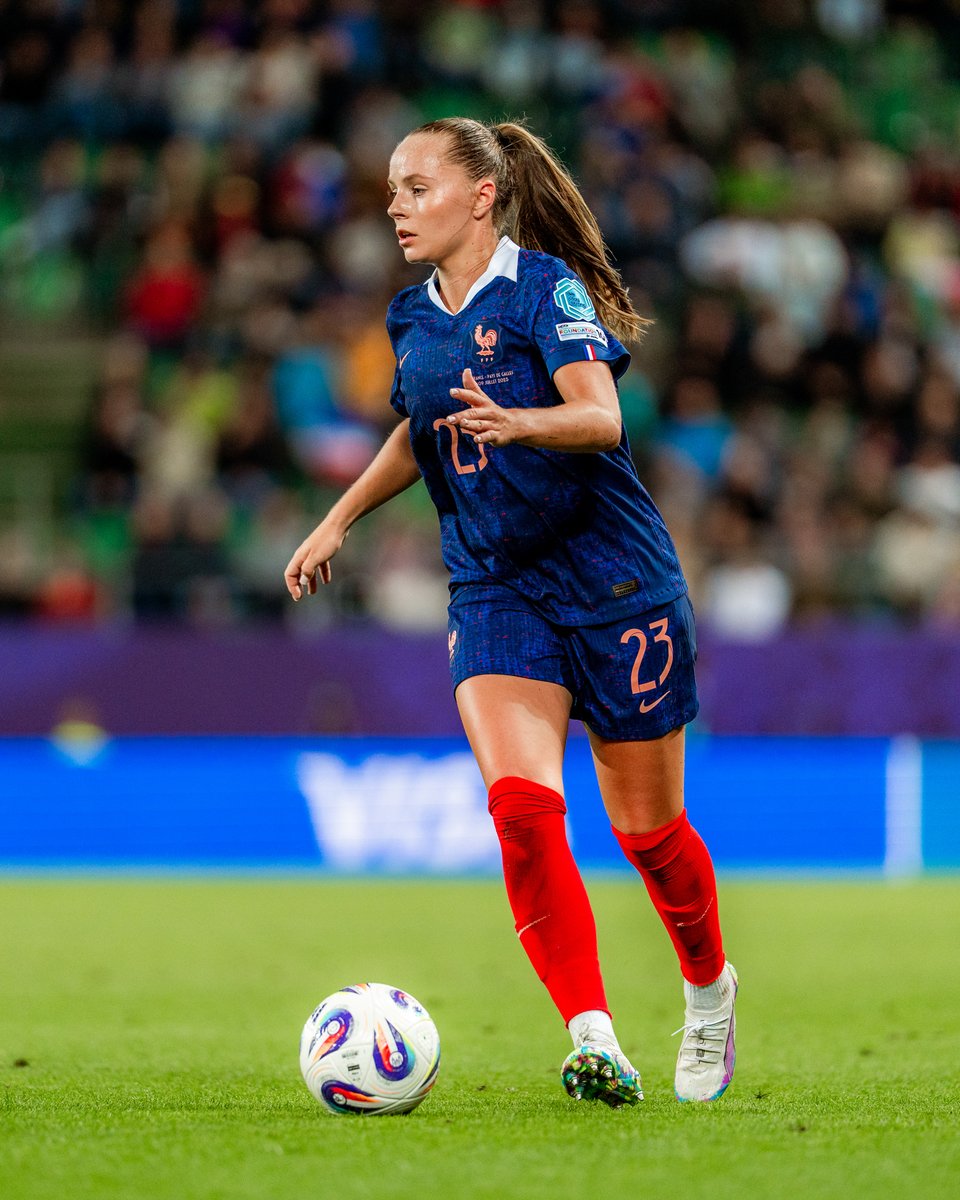 PFC_feminines's tweet image. L’aventure s’arrête aux portes des demi-finales pour l’Équipe de France dans cet Euro.

Le Paris FC tient à féliciter ses Parisiennes Clara Mateo, Melween Ndongala et Lou Bogaert pour leur parcours et leurs performances dans cette compétition 👏💙

🔵⚪️ #CertifiéParis #Parisfc…