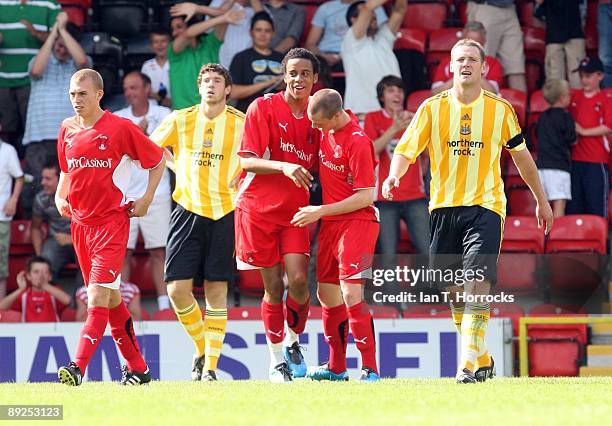 OrientHub's tweet image. Until competitive football returns for the O's… we’ll be sharing one iconic O's photo every day until the league opener
No context — that’s up to you. Which game? What year? And were you there?
Here’s Day 25
Jump in the comments and share your memories
#LOFC | #OnlyOneOrient