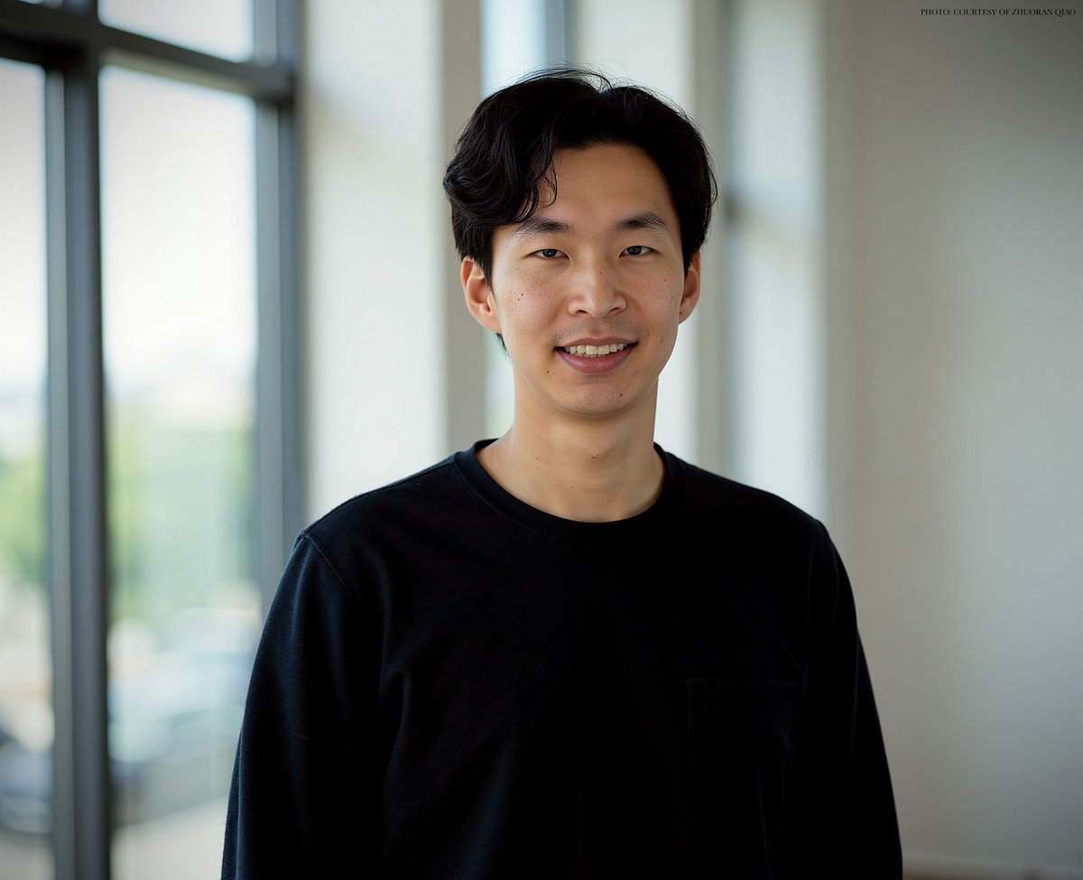 ScienceMagazine's tweet image. 🎉 Congratulations to Zhuoran Qiao, winner of the inaugural Chen Institute and Science Prize for #Al Accelerated Research for his work to help capture and view dynamic small-scale behaviors of biomolecules that have gone unseen—and which are critical to applications like drug…