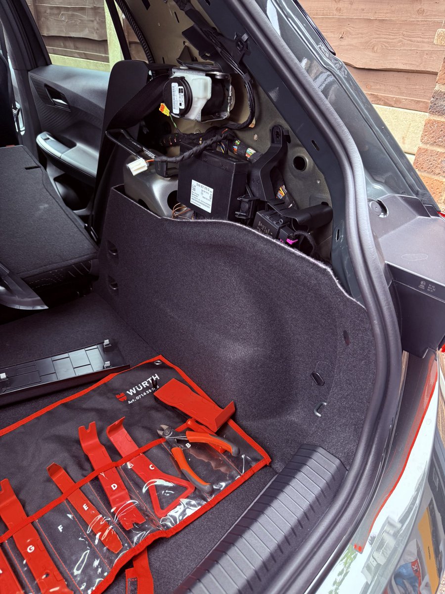 takenocrap69's tweet image. First job this morningโฆโฆ
Fit this little lot back in the new VZ ๐