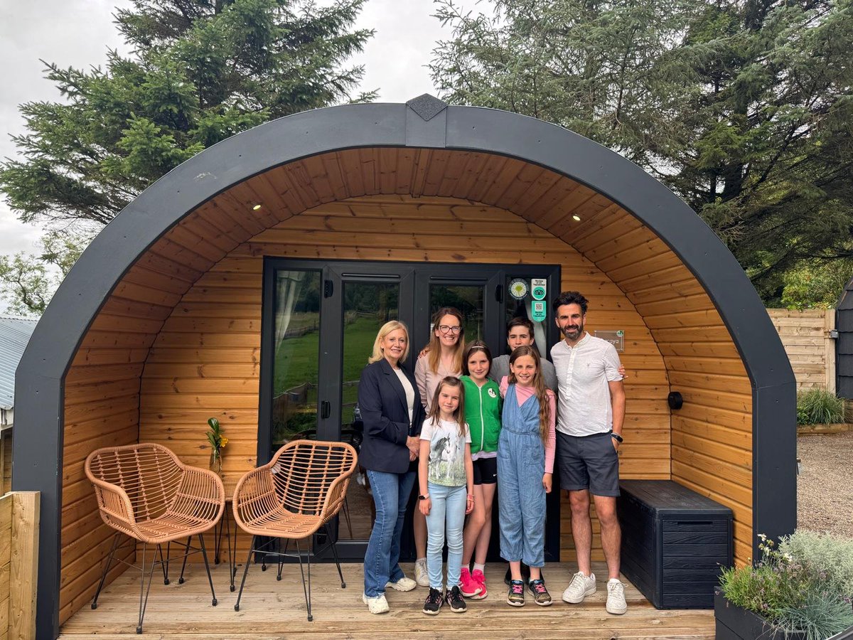 ElaineStewartMP's tweet image. It was delightful to visit Little Peru yesterday, and meet the Kelly family and their flock🦙⛺
An impressive project which is already very successful, I was pleased to hear about their future vision and renewable energy generation.