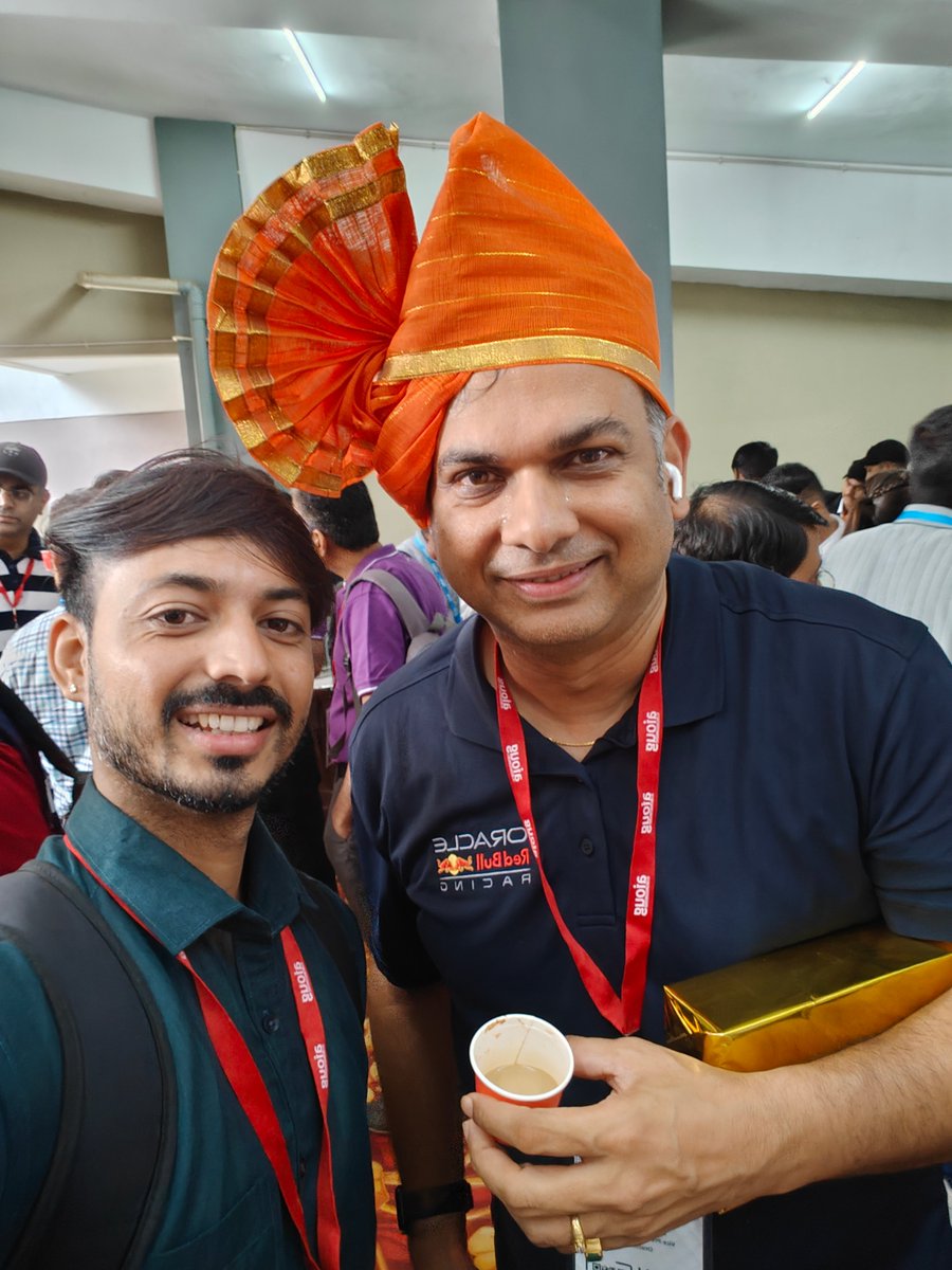 ShubhamMarke's tweet image. Snapped ๐ธ moments with incredible @oracleace speakers at #OCYatra25!
Each convo sparked a new perspective on my DBA journey.
Grateful to learn, connect & grow ๐
@aioug @oracleace
#OracleDBA #OCYatra25