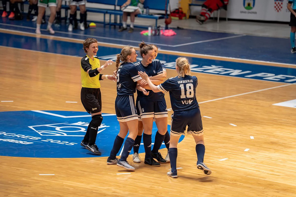4 days of intense futsal action are behind us! ⚽🔥

Only 2 more men’s games left today to wrap up the group stage — and then it’s time for the playoffs! 💥

#EUSAFutsal #Zagreb2025 #Futsal2025 #UniSportZG #PlayoffsComing