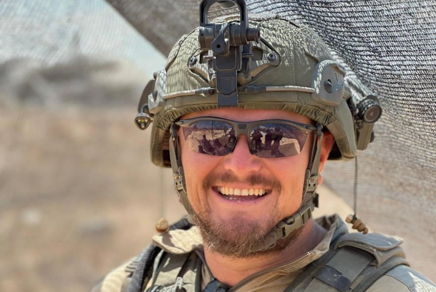 ChinainEnglis's tweet image. 🇮🇱 An IDF reservist soldier was killed during fighting in the southern Gaza Strip yesterday, the military announces.
The slain soldier is named as Sgt. Maj. Vladimir Loza, 36, of the 5th Brigade's 7020th Battalion, from Ashkelon.
