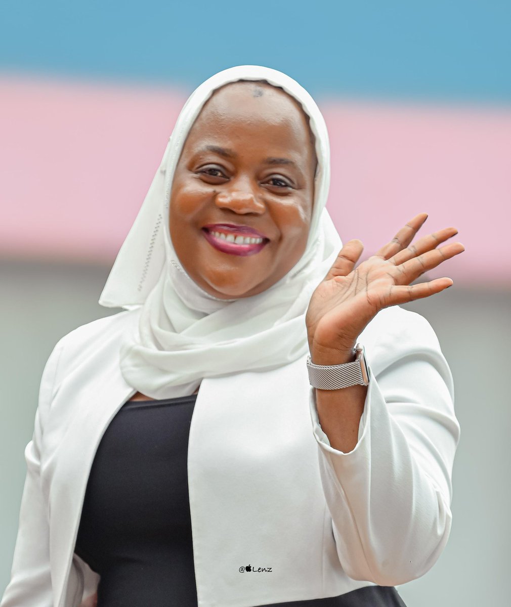 DorothyWillz's tweet image. In Kampala we all agreed to vote for @ZahrahLuyirika for Kampala Woman MP.
