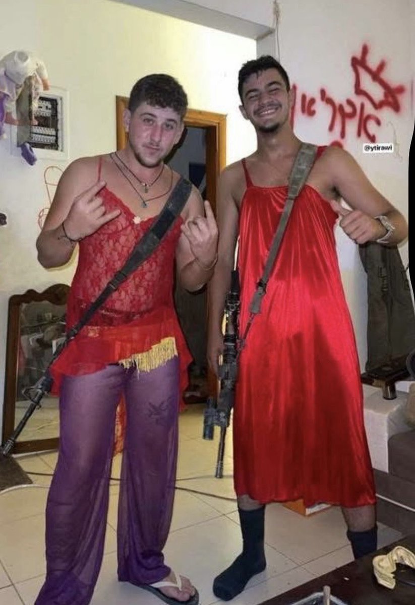 LionsOfZion_ORG's tweet image. People keep posting this over and over to โproveโ how bad IDF soldiers are.
But honestly? If this is what the โworstโ extremists in the army are doingโฆ thatโs a good sign.
Kind of reassuring, no?