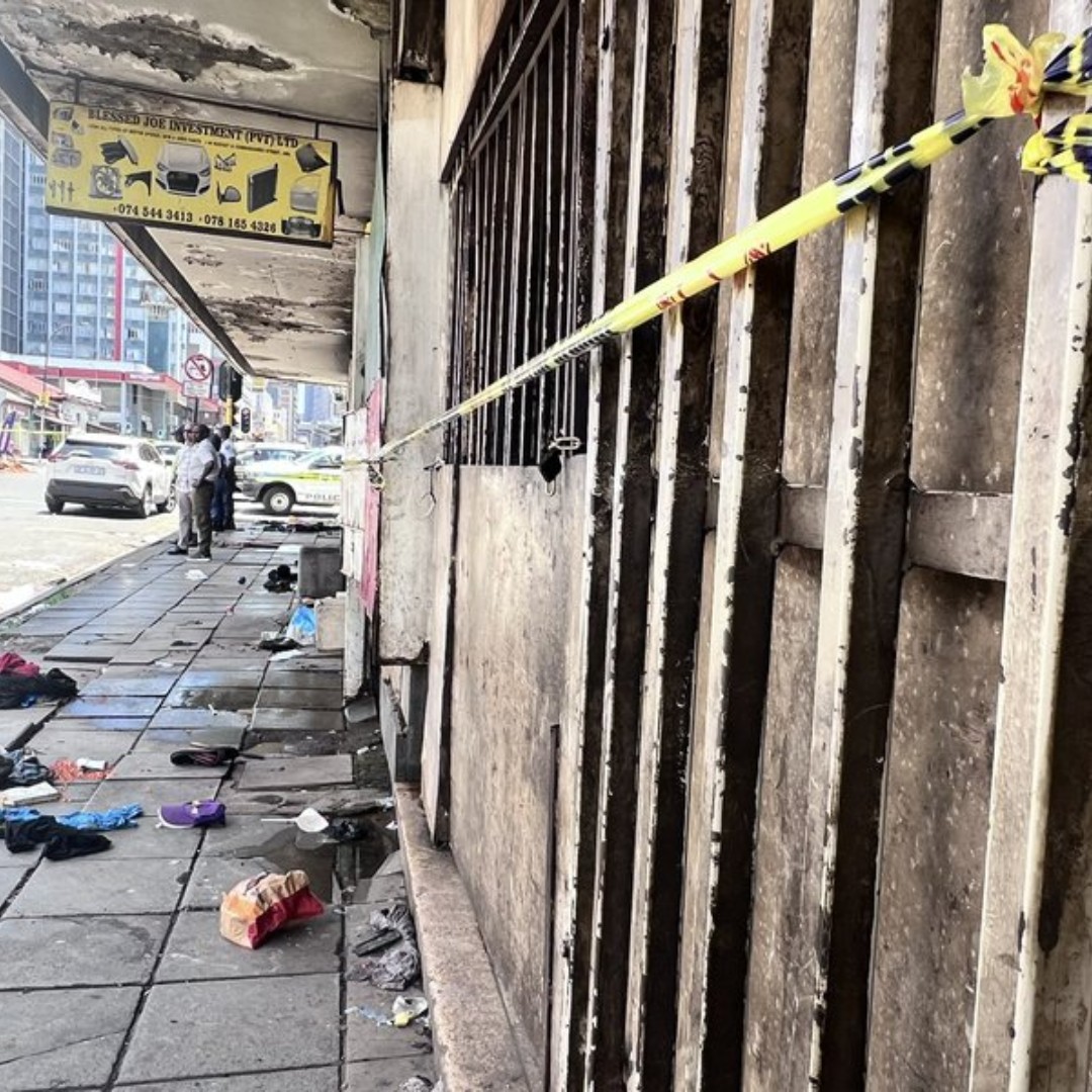 DA_GPL's tweet image. Crime Impact on Joburg CBD
Today, the DA is conducting a walkabout in Lillian Ngoyi (Bree) Street, Carlton Centre, and Small Street to speak directly with shop owners about how rising crime is destroying livelihoods.
#DA_GPL #GPCrime #JHB
Read more: ow.ly/KOwx50Wt4GO