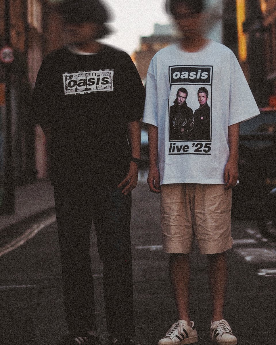 Oasis30th's tweet image. 👕Tシャツ Photo 【UKデザイン】
👕Tシャツ Logo 【UKデザイン】
大好評販売中!🔥
サイズによって完売間近のものもございます。
お見逃し無いようチェック👀✅
ご購入はこちらから🛒✨
🔗items-store.jp/oasis2025
#オアシス来日2025 #オアシス再結成 #oasislive25