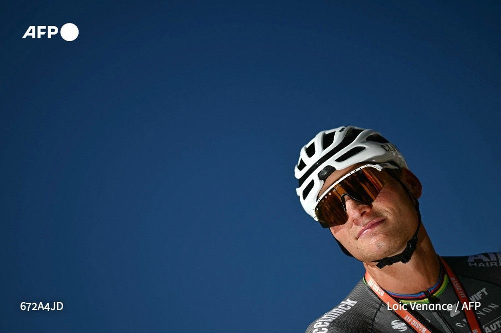 🚴 Tour de France : le Néerlandais Mathieu van der Poel souffre d'une pneumonie et quitte le Tour, a annoncé ce mardi son équipe Alpecin avant le départ de la 16e étape entre Montpellier et le Mont Ventoux.