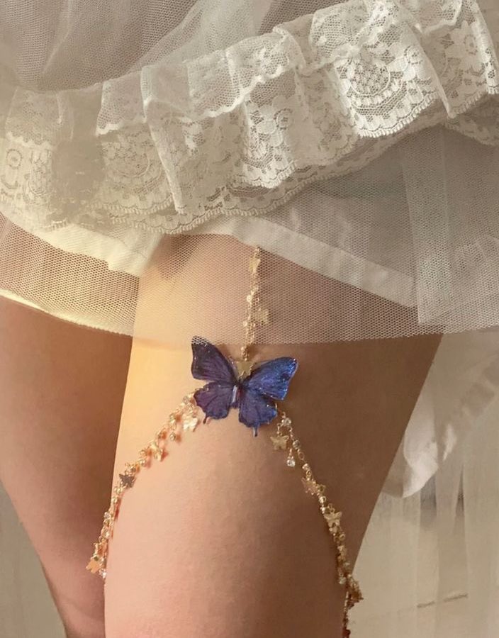 aesttics's tweet photo. fairy butterfly chain 🦋 https://t.co/gIRcIIQNOA