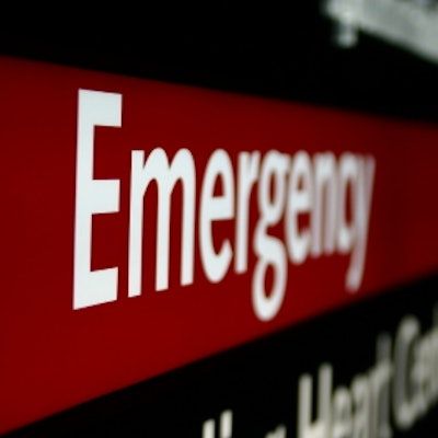 AuntMinnie's tweet image. Point-of-care ultrasound (POCUS) can accurately identify clinically significant pneumothorax (PTX) in emergency trauma patients #radiology #ultrasound #POCUS #pneumothorax @stonybrooku @DanielSingerMD
buff.ly/RuHFsZk