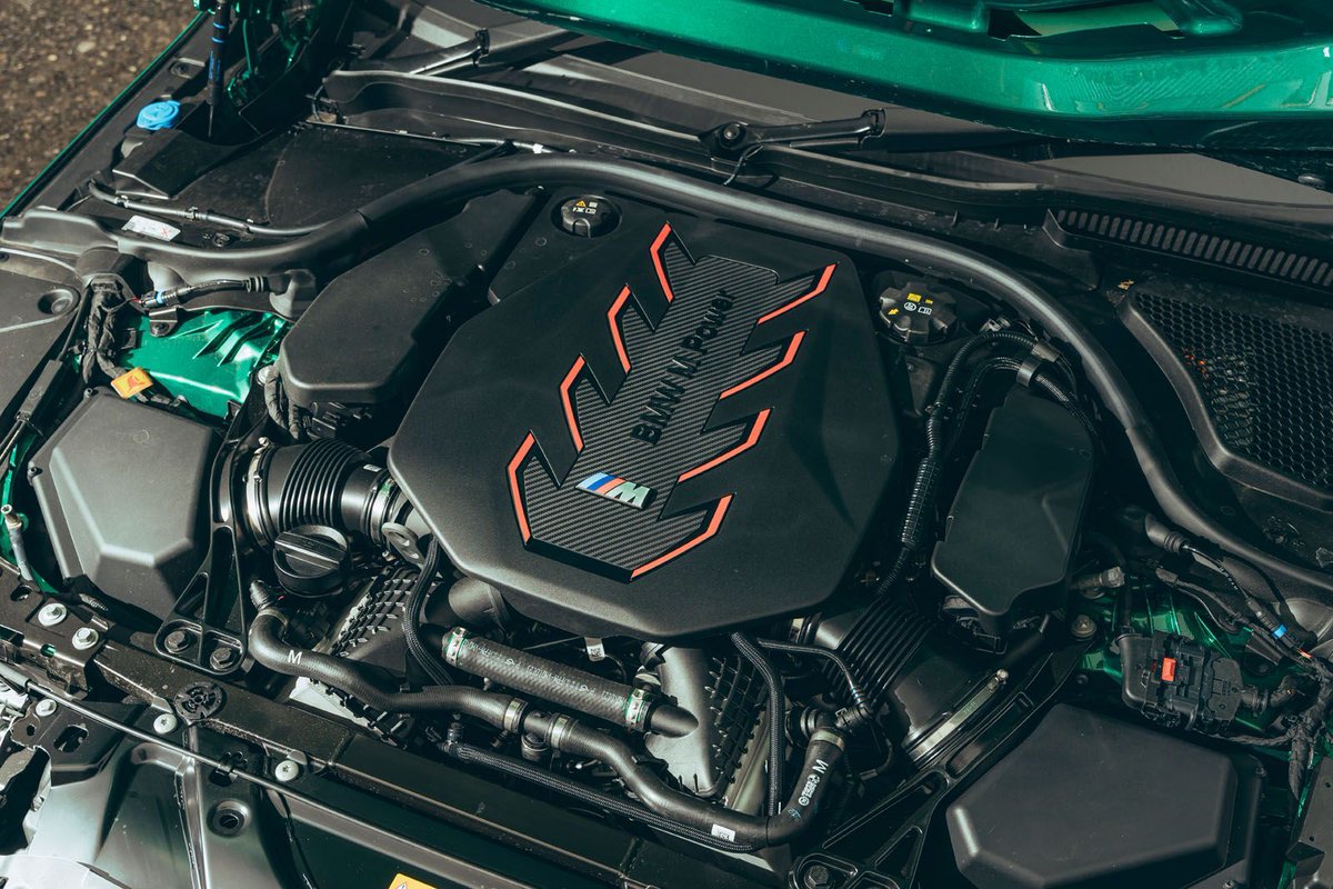 autocar's tweet image. BMW M's straight-six and V8 engines will live on for the foreseeable - and suffer no loss in performance despite tough emissions legislation 🔥 buff.ly/Hd6pNXq