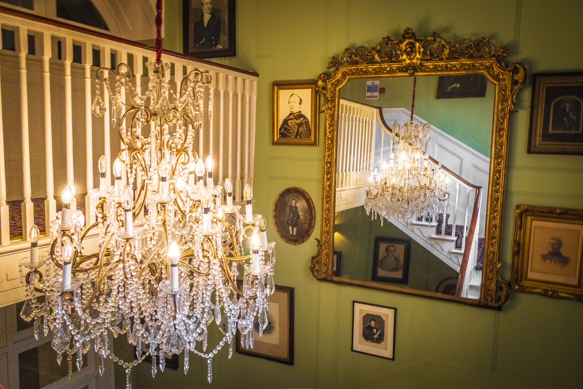 DescubreIrlanda's tweet image. ✨ Escápate al encanto del Listowel Arms Hotel
Disfruta de una noche con alojamiento en una habitación elegante, desayuno completo y una cena de tres platos en nuestro restaurante georgiano.
Todo por solo 149 € por persona.
📍 Reserva tu escapada aquí: go.irlnd.co/chqt6ql6