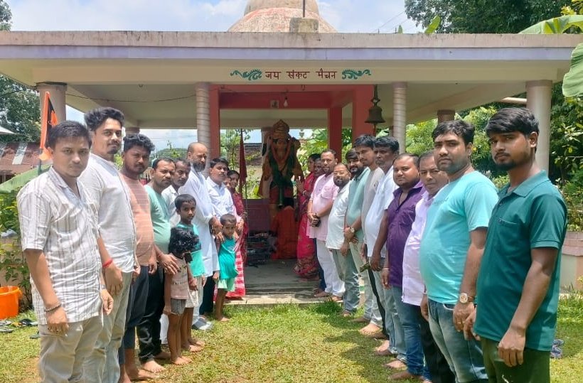 Bjp4surajit's tweet photo. আজকে বিলোনীয়াতে হনুমান পূজায় অংশগ্রহণ করি। https://t.co/fvPywXxisp