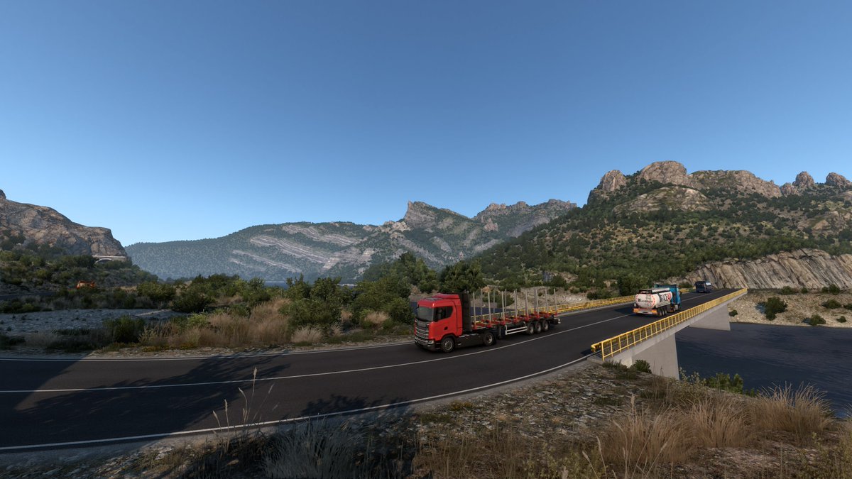 SCSsoftware's tweet image. Let's see what you've been up to on the road. 🛣
Drop your most recent screenshot from ETS2 or ATS in the comments! 🚛💨