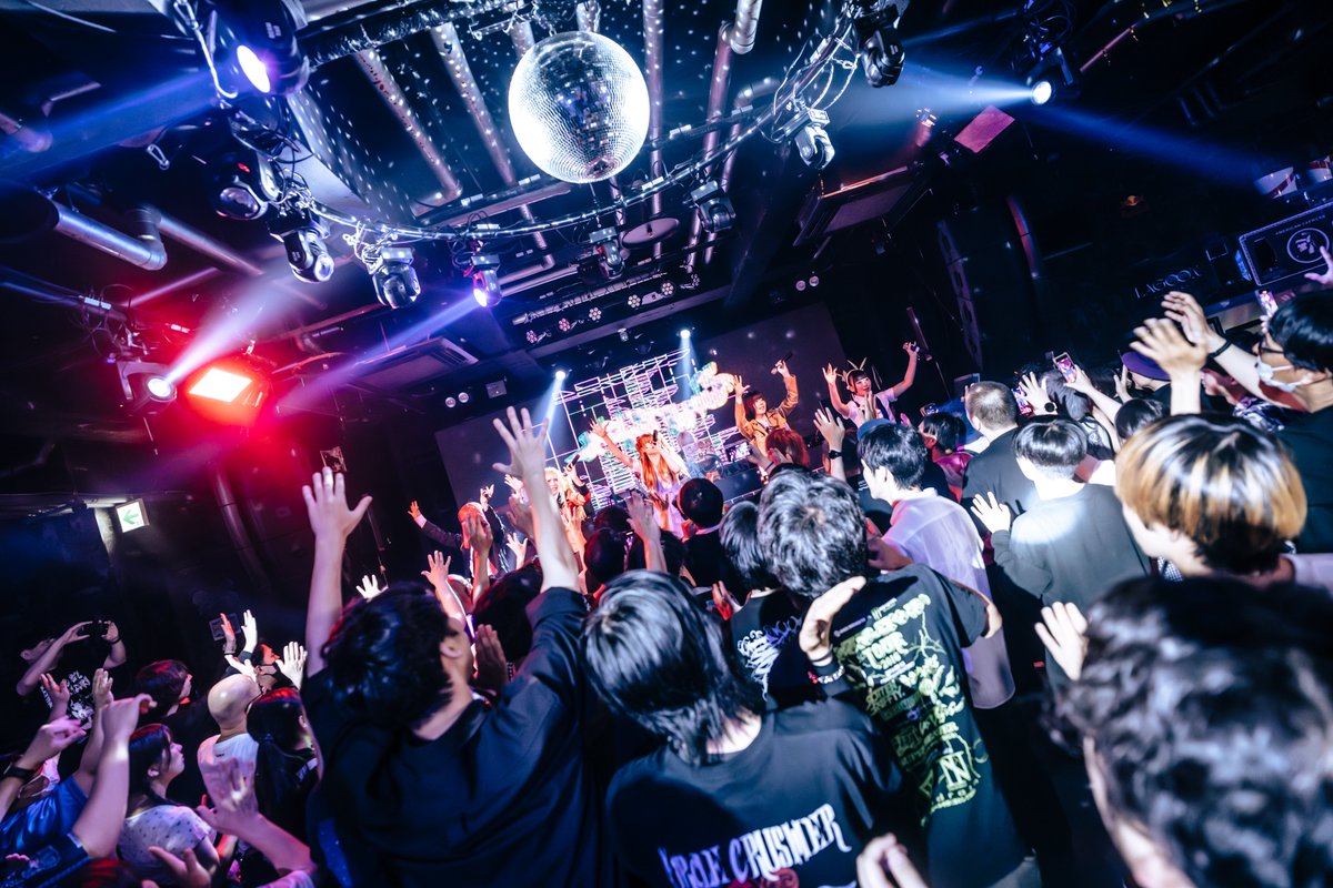 yabakyuuuu's tweet image. ◤◢◤📸photo up📸◢◤◢

07/20 at LAGOON HIROSHIMA
HIROSHIMA ANIME SONG DJ PARTY
「やばきゅーぶ」

イベントの最高の熱量フォトをup❗️
ぜひ写真見返しながら余韻感じてください⚡️
#やばきゅーぶ #やばきゅ

photo by .
@momoyama_cf
photos.app.goo.gl/2jNr8mQhma3tUR…