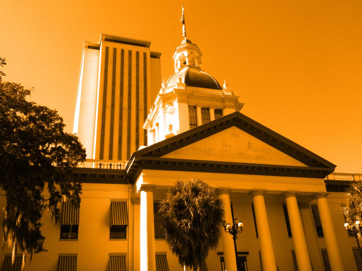 PeterSchorschFL's tweet image. Sunburn — The morning 🌅 read of what’s hot ☕ ☕ in Florida politics — 7.22.25 — Burnin’ 🔥🔥 today: Canady, Power, Orozco, Goldman, Odum, Rollins, DeSantis & Ron Jon
flapol.com/4kJY5vL
#FlaPol