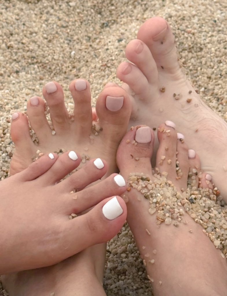 JuanGon49559250's tweet photo. @LindosPiecitos #lindospiecitos #feet #footfetish #prettyfeet #prettyfoot https://t.co/DSe8wHuwjG