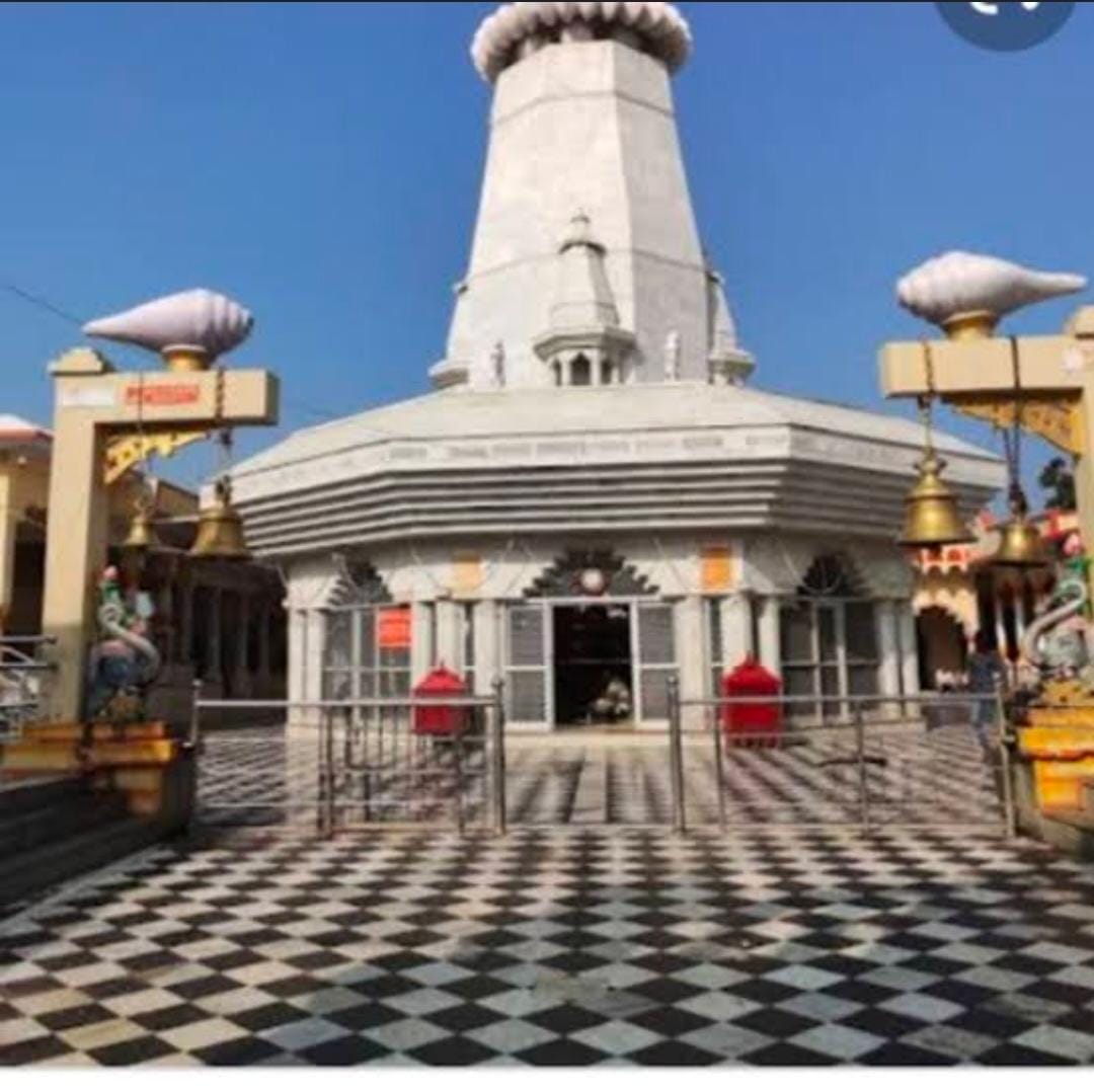 Tikamgarh Collector (@tikamgarhc) on Twitter photo рдХрд▓реЗрдХреНрдЯрд░ рд╢реНрд░реА рд╡рд┐рд╡реЗрдХ рд╢реНрд░реЛрддреНрд░рд┐рдп рдиреЗ рдЯреАрдХрдордЧрдврд╝ рдХреЛ рдХреБрдВрдбреЗрд╢реНрд╡рд░ рд╕реЗ рдЬреЛрдбрд╝рдиреЗ рд╡рд╛рд▓реЗ рдорд╛рд░реНрдЧ рдкрд░ рд╡рд┐рджреНрдпреБрддреАрдХрд░рдг рдХреА рд╡рд░реНрддрдорд╛рди рд╕реНрдерд┐рддрд┐ рдХреА рд╕рдореАрдХреНрд╖рд╛ рдХрд░ рддрд╛рддреНрдХрд╛рд▓рд┐рдХ рдПрд╡рдВ рджреАрд░реНрдШрдХрд╛рд▓рд┐рдХ рд░рдгрдиреАрддрд┐ рдмрдирд╛рдиреЗ рдкрд░ рд╡рд┐рдЪрд╛рд░ рдХрд┐рдпрд╛ рд╡ рдЬрдирд╕реБрд╡рд┐рдзрд╛ рдХреЛ рдзреНрдпрд╛рди рдореЗрдВ рд░рдЦрддреЗ рд╣реБрдП48рдШрдВрдЯреЗ рдХреЗ рдЕрдВрджрд░ рдмрд┐рдЬрд▓реА рд╡реНрдпрд╡рд╕реНрдерд╛ рдкреНрд░рд╛рд░рдВрдн рдХрд░рд╛рдиреЗ рдХреЗ рдирд┐рд░реНрджреЗрд╢ рджрд┐рдПред#JansamparkMP рдХрд▓реЗрдХреНрдЯрд░ рд╢реНрд░реА рд╡рд┐рд╡реЗрдХ рд╢реНрд░реЛрддреНрд░рд┐рдп рдиреЗ рдЯреАрдХрдордЧрдврд╝ рдХреЛ рдХреБрдВрдбреЗрд╢реНрд╡рд░ рд╕реЗ рдЬреЛрдбрд╝рдиреЗ рд╡рд╛рд▓реЗ рдорд╛рд░реНрдЧ рдкрд░ рд╡рд┐рджреНрдпреБрддреАрдХрд░рдг рдХреА рд╡рд░реНрддрдорд╛рди рд╕реНрдерд┐рддрд┐ рдХреА рд╕рдореАрдХреНрд╖рд╛ рдХрд░ рддрд╛рддреНрдХрд╛рд▓рд┐рдХ рдПрд╡рдВ рджреАрд░реНрдШрдХрд╛рд▓рд┐рдХ рд░рдгрдиреАрддрд┐ рдмрдирд╛рдиреЗ рдкрд░ рд╡рд┐рдЪрд╛рд░ рдХрд┐рдпрд╛ рд╡ рдЬрдирд╕реБрд╡рд┐рдзрд╛ рдХреЛ рдзреНрдпрд╛рди рдореЗрдВ рд░рдЦрддреЗ рд╣реБрдП48рдШрдВрдЯреЗ рдХреЗ рдЕрдВрджрд░ рдмрд┐рдЬрд▓реА рд╡реНрдпрд╡рд╕реНрдерд╛ рдкреНрд░рд╛рд░рдВрдн рдХрд░рд╛рдиреЗ рдХреЗ рдирд┐рд░реНрджреЗрд╢ рджрд┐рдПред#JansamparkMP