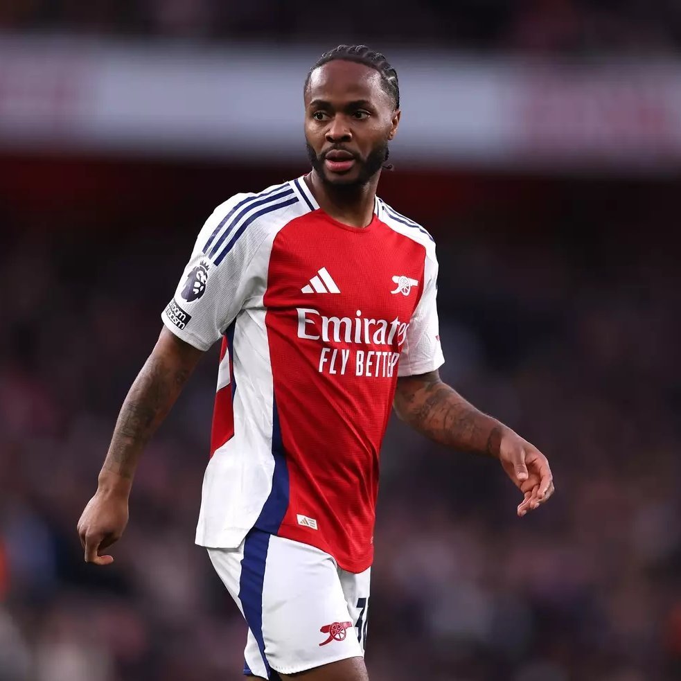TransfersLlVE's tweet image. Chelsea are open to selling Raheem Sterling for £20M this summer.
A Champions League club from mainland Europe has shown interest in signing the 30-year-old winger.
