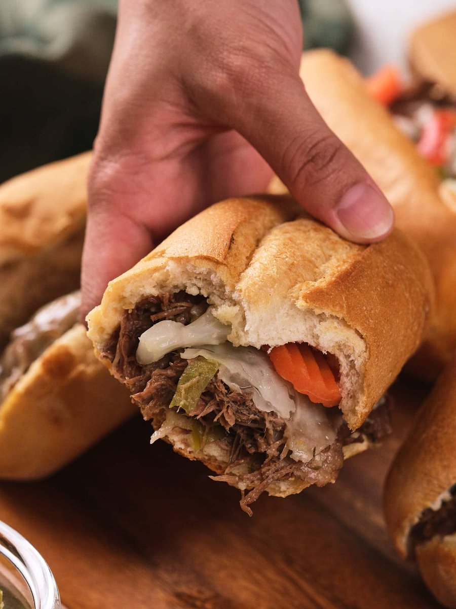JessicaHag14607's tweet photo. Slow cooker Italian beef is the ultimate no-fuss meal—tender, flavorful, and tastes like your favorite sandwich shop classic 🥖🔥
📌Check it out: https://t.co/6AZOGFi8Hr

#SlowCookerRecipe #Recipes #ItalianBeef #Beef #ItalianFlavor #MeatLover #Dinner #Foodie #Flavorful https://t.co/1ZtDLAW5VH