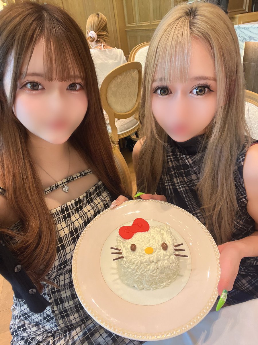 ゆんなちゃんとアフヌン🫖🍓