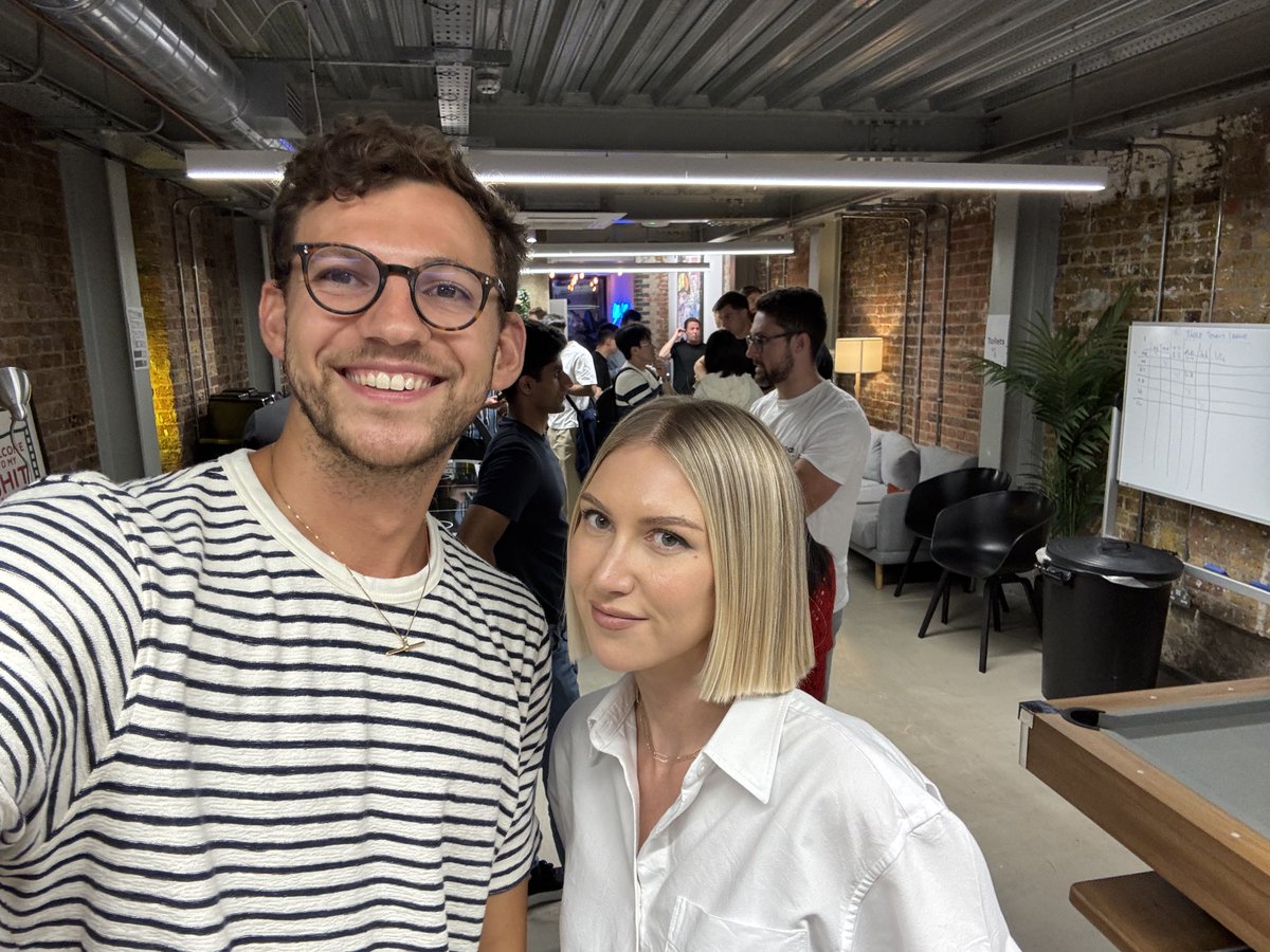 0x_styx's tweet image. Overhead at @MondaoMeetup 

&quot;LDN is so back&quot; x10
&quot;Treasury companies are going to blow up the market&quot;
&quot;my triceps are huge from being a keyboard warrior&quot; @DeanKD_ 

Nothing beats getting IRL facetime with a passionate community 

s/o @Timccopeland for the comeback and the amazing…