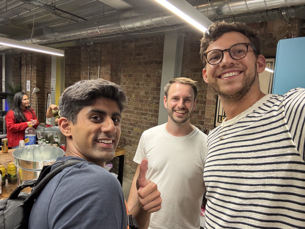 0x_styx's tweet image. Overhead at @MondaoMeetup 

&quot;LDN is so back&quot; x10
&quot;Treasury companies are going to blow up the market&quot;
&quot;my triceps are huge from being a keyboard warrior&quot; @DeanKD_ 

Nothing beats getting IRL facetime with a passionate community 

s/o @Timccopeland for the comeback and the amazing…