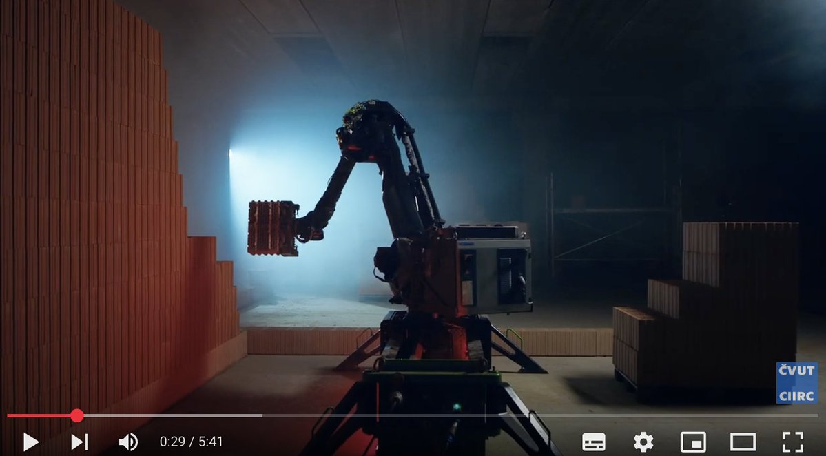 CIIRCCTU's tweet image. Věděli jste, že mozek českého zdicího robota #WLTR vznikl na #CIIRC? Výsledkem společného projektu @Wienerbergercz a #KMRobotics je autonomní zedník s přesností &lt; 1 mm a tempem 5 lidí.
Chcete vědět, jak celý systém funguje? Mrkněte na článek i video na 👉 ciirc.cvut.cz/cs/the-brain-o…