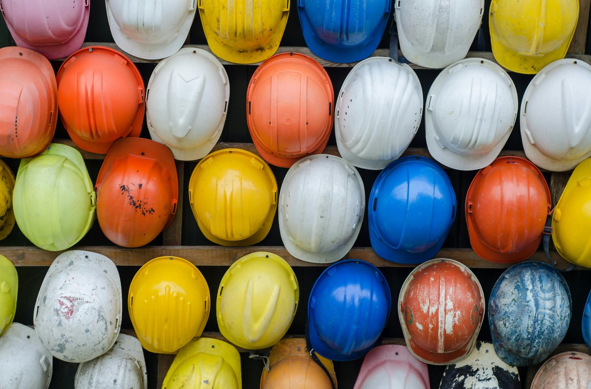 #Navarra refuerza la innovación en salud laboral con la tercera edición de los Premios de Investigación en Seguridad

▶️Los galardones, dotados con un total de 8.000 euros, reconocen los mejores TFG, TFM, proyectos y artículos 

📎navarra.es/es/-/nota-pren…