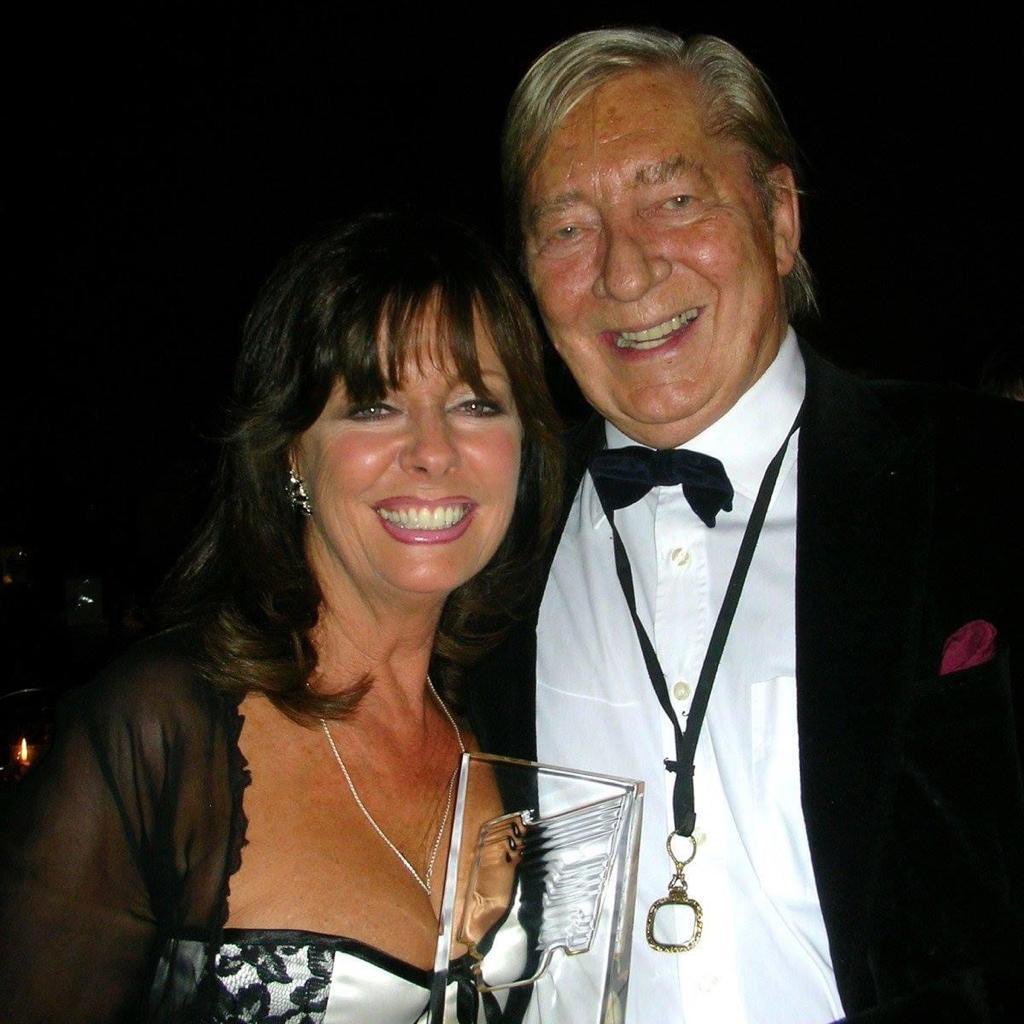 vickimichelle's tweet image. Happy Heavenly Birthday Jeremy Lloyd OBE. Brilliant writer actor gorgeous man Fab memory receiving Royal Television Society Award for #AlloAllo @jeremylloydobe @MoberlyLizzy #AreYouBeingServed #GraceandFavour #ComeBackMrsNoah #RowanandMartin #CaptainBeaky #TuesdayFeeling