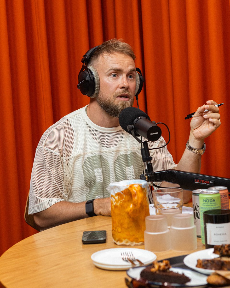 Morten Albæk (@mortenalbaek) on Twitter photo Jeg har haft den store fornøjelse af at deltage i podcasten #HerGårDetGodt i samtale med <a href="/peterfalktoft/">Peter Falktoft</a> & <a href="/EsbenBjerre/">Esben Bjerre Hansen</a> om alt fra hvorvidt ’AI tager vores jobs,’ arbejdskultur, engagement, flid samt om at håndtere tid og en ofte tung nyhedsstrøm. Podcasten kan høres på <a href="/Podimo_DK/">Podimo Danmark</a> Jeg har haft den store fornøjelse af at deltage i podcasten #HerGårDetGodt i samtale med <a href="/peterfalktoft/">Peter Falktoft</a> & <a href="/EsbenBjerre/">Esben Bjerre Hansen</a> om alt fra hvorvidt ’AI tager vores jobs,’ arbejdskultur, engagement, flid samt om at håndtere tid og en ofte tung nyhedsstrøm. Podcasten kan høres på <a href="/Podimo_DK/">Podimo Danmark</a>
