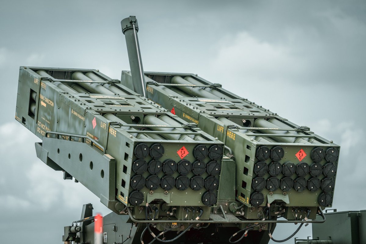 praisethesteph's tweet image. π³π±#Netherlands: Dutch PULS MLRS during test firing at Afsluitdijk training range in July 2025.
In March 2023, the Netherlands ordered 20 PULS MLRS from Israel's @ElbitSystemsLtd at a cost of $305 million.
The first four PULS delivered are on Tatra Force 6x6 chassis, whileβ¦
