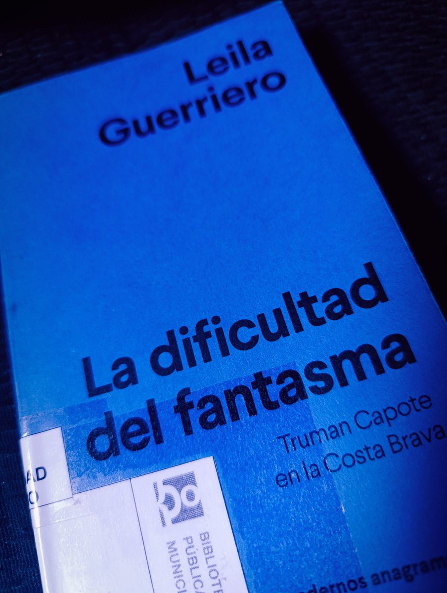 astutaka's tweet image. Dos fotos que juntas se entienden mejor.
El ensayo de Leila Guerriero me ha llevado a querer saber más, y...