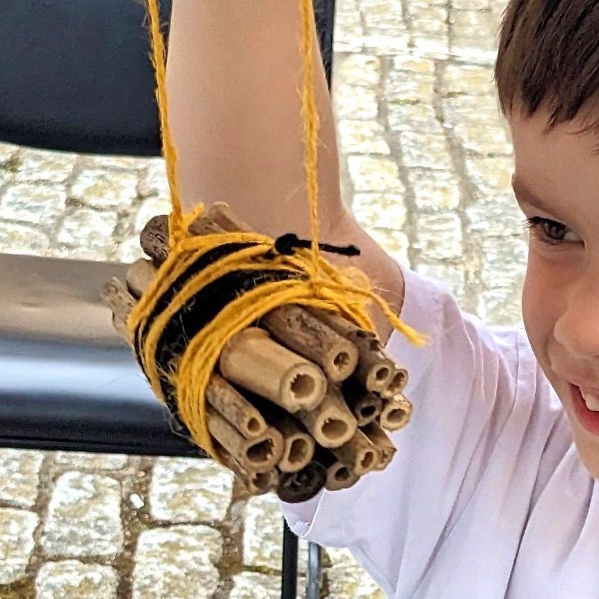 Are you in the Moorfields area? ALL ARE WELCOME to Wildlife Wednesdays at Wesley's, TOMORROW 23 July and 30 July, 10.15-12. FREE wildlife-themed activities and crafts for under-12s. Children must be supervised by a responsible adult #wesleyschapel #freeLondon #kidsactivities