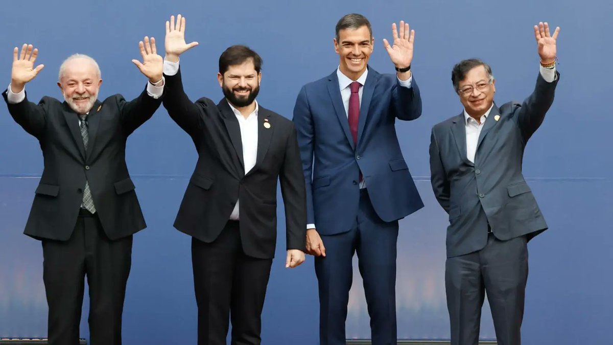 Pedro Sánchez se pone chulo

Y se atreve a hablar de decencia, moral y democracia.

Acompañado eso sí, de terroristas y corruptos condenados.  En su salsa.  En su sauna.