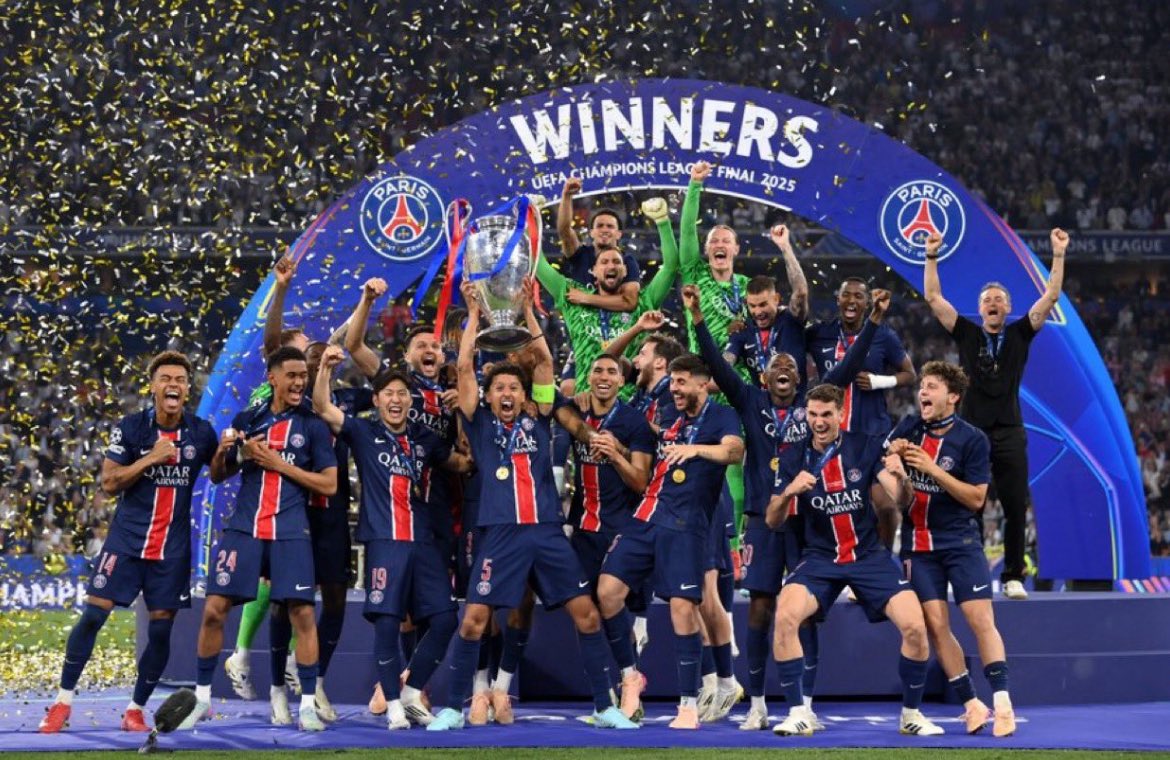AhsokaOff's tweet image. THREAD] Mon Mercato idéal 2025/2026 du Paris Saint-Germain 🧠
