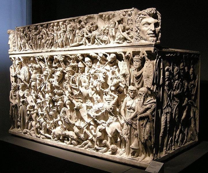 Romethegreatbe1's tweet image. #Reliefwednesday The Portonaccio’s Sarcophagus (Rome, Palazzo Massimo) The military insignia on the upper edge – the eagle of the Legio IIII Flavia and the boar of the Legio I Italica – identify the deceased as Aulus Iulius Pompilius. buff.ly/JqFLlDF