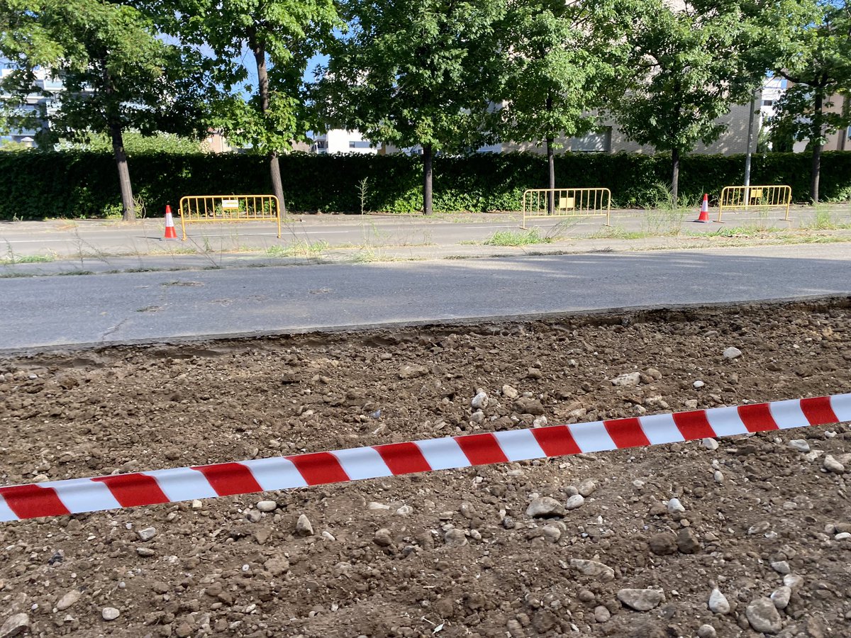 Seguim millorant la ciutat. Comencen les obres de millora de les illes centrals del C/Lluís Pericot. 

Una intervenció molt necessària per dignificar una de les entrades de la ciutat.