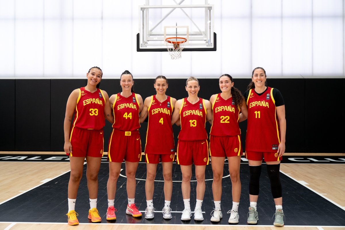 MovistarEstu's tweet image. Juana Camilión, @juanacamilion, disputará el torneo de Women Series Jakarta con la #SElFem3x3 de 🇪🇸
🗓️ 24 y 25 julio
📍 Jakarta
📺 YouTube FIBA
👇 Horarios e info.
movistarestudiantes.com/femenino/juana…